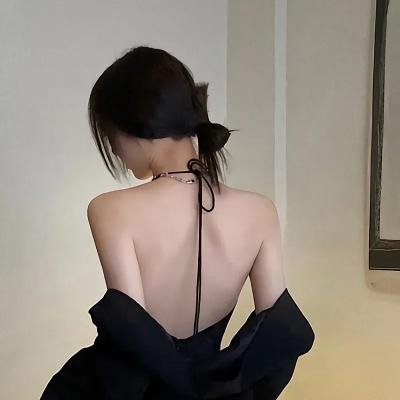 蕾丝炸弹